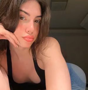 Emily 💕 18 yr old Hung Tgirl 🍆 emilyycarter OnlyFans